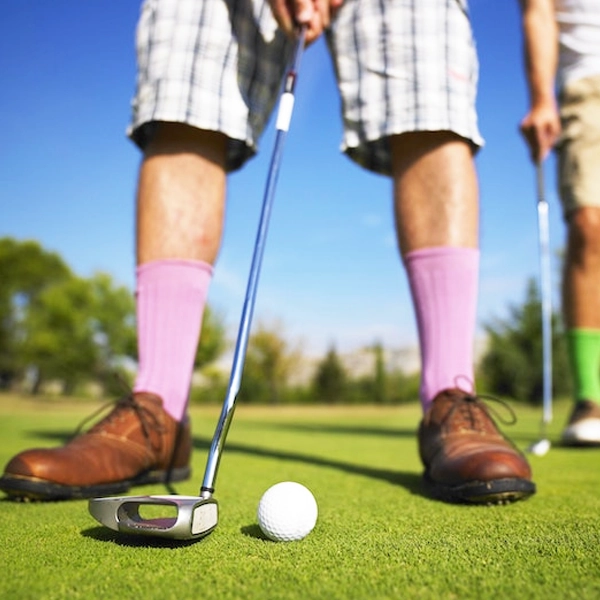 Fembistem care golf player